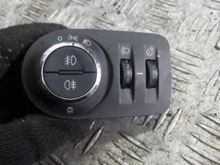 переключатель света Opel Corsa D [рестайлинг] 2012, 1.2 л., бензин, МКПП, хетчбэк 5 дв., 13310331