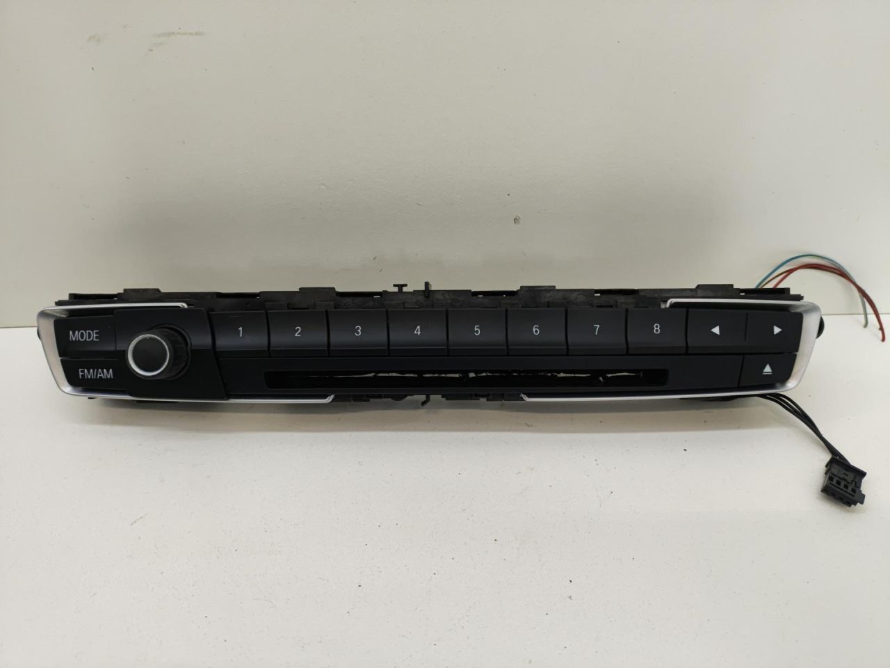 панель управления магнитолой BMW 3 серия F30/F31/F34 2013, 1.6 л., N13 B16 A, бензин, АКПП, седан, задний привод, правый руль, 1065976 - фото №1