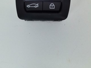 кнопка открытия багажника BMW 2 серия Active Tourer F45 2015, 2.0 л., бензин, АКПП, передний привод