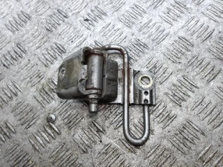 петля двери Audi A6 4B/C5 2000, 4B0831411B