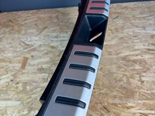 обшивка багажника Lexus NX 1 поколение [рестайлинг] 2020, 2.5 л., гибрид, красный, полный привод, правый руль, 58038-78010