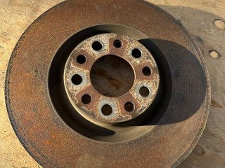 диск тормозной передний Alfa Romeo 2017, 2.0 л., бензин, АКПП, серый, полный привод, 50556528