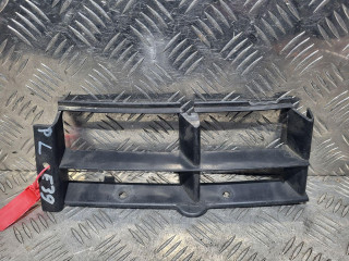 заглушка (решетка) в бампер BMW 5 серия E39 2000, 2.0 л., дизель, МКПП, седан, 511182356739