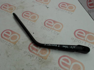 щеткодержатель (поводок стеклоочистителя, дворник) Renault Laguna 1 поколение 1998, хетчбэк 5 дв.