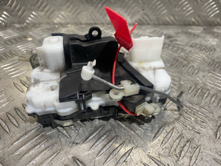 замок двери передней левой Citroen C5 1 поколение [рестайлинг] 2008, 2.0 л., RHR (DW10BTED4), дизель, 6МКПП, хетчбэк 5 дв.