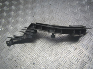 крепление бампера Volkswagen Golf 4 поколение 2001, 1.6 л., бензин, МКПП, хетчбэк 5 дв., 1J6807893A