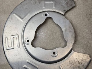 защитный кожух тормозного механизма Tesla 2022, электро, белый, полный привод, 104466600C