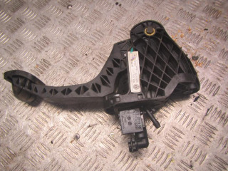 педаль сцепления Volkswagen Golf 5 поколение 2008, 1.9 л., дизель, МКПП, универсал, 1K1721059