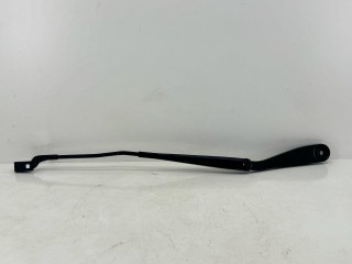 щеткодержатель (поводок стеклоочистителя, дворник) BMW X5 G05 2021, внедорожник 5 дв., 7434857, 743485707