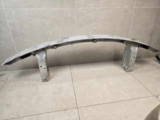 усилитель бампера переднего Mercedes-Benz C AMG W204 2009, 6.3 л., бензин, АКПП, серый, седан, задний привод, A2046201895