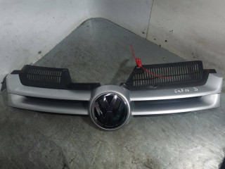решетка радиатора Volkswagen Golf 5 поколение 2005, 1.9 л., дизель, 5МКПП, черный, хетчбэк 5 дв.