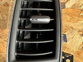 дефлектор обдува салона Infiniti EX 1 поколение 2010, 3.7 л., бензин, АКПП, серый, внедорожник 5 дв., полный привод, 687501BA0A