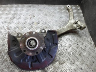 ступица передняя правая Audi A4 B6 2004