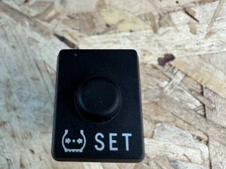 кнопка ручного тормоза (ручника) Toyota RAV4 4 поколение (XA40) [рестайлинг] 2018, 2.0 л., бензин, вариатор, 15A257, 8474650010