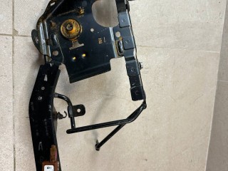 кронштейн (крепление) Land Rover Range Rover Evoque L551 2020, 2.0 л., бензин, АКПП, белый, внедорожник 5 дв., полный привод, правый руль, K8D245530