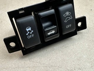 кнопка (выключатель) Infiniti G 4 поколение [рестайлинг] 2013, 3.7 л., VQ37VHR, бензин, АКПП, черный, кабриолет, задний привод, 25380JK00A, 7914970