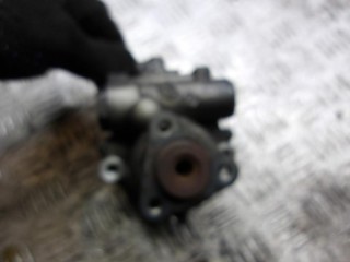 насос гидроусилителя руля Audi A6 4F/C6 2006, 3.0 л., дизель, 4F0145156A