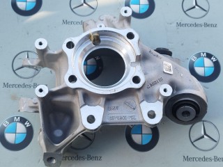 кулак поворотный левый BMW 2023, 4.4 л., бензин, a96, полный привод, правый руль, 6876653