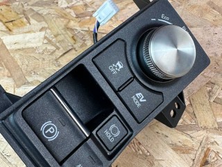 блок управления ручником Lexus NX 1 поколение [рестайлинг] 2020, 2.5 л., гибрид, красный, полный привод, правый руль, 191811, 7H322, 8401078020, 8401078120