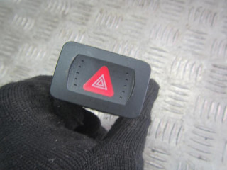 кнопка аварийной сигнализации Volkswagen Golf 4 поколение 2001, 1.6 л., бензин, МКПП, хетчбэк 5 дв., 1J0953235C