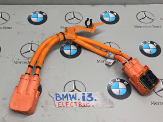 плюсовой провод аккумулятора BMW i3 L01 2015, 7647014