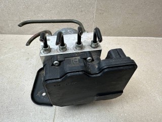 блок ABS Toyota 2022, 2.8 л., 1GD-FTV, дизель, АКПП, красный, пикап, полный привод, правый руль, 8954171Q00