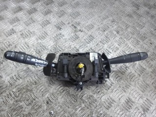 переключатель подрулевой (стрекоза) Dacia Sandero 1 поколение 2009, 1.4 л., бензин, МКПП, хетчбэк 5 дв., 8200792584, 901057666