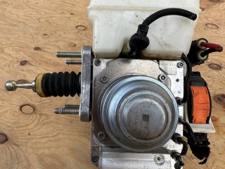 блок ABS Alfa Romeo Stelvio 1 поколение 2018, 2.0 л., АКПП, серый, внедорожник 5 дв., полный привод, 50566872