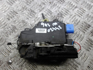 замок двери передней правой Volkswagen Polo 4 поколение [рестайлинг] 2007, 1.4 л., бензин, МКПП, хетчбэк 5 дв., 3B1837016CC