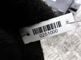 замок двери передней правой Volkswagen Passat B5 [рестайлинг] 2002, 2.0 л., бензин, МКПП, универсал, 3B1837016AD