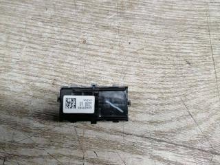 кнопка центрального замка Chevrolet Cruze 2 поколение 2018, 1.4 л., бензин, седан, 13423093