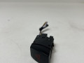 кнопка аварийной сигнализации BMW 2 серия Active Tourer F45 2015, 2.0 л., бензин, АКПП, черный, хетчбэк 5 дв., 61319317218 - фото №2