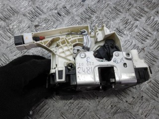 замок двери сдвижной Volkswagen Crafter 1 поколение 2011, 2.5 л., дизель, МКПП, микроавтобус, A9067304335