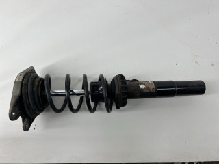стойка передняя правая BMW i3 L01 2015, электро, 6852216
