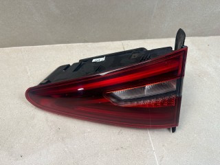 фонарь крышки багажника правый Alfa Romeo Stelvio 1 поколение 2018, 2.0 л., АКПП, серый, внедорожник 5 дв., полный привод, 50553180