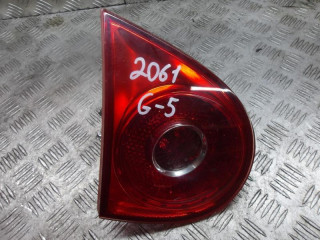 фонарь крышки багажника левый Volkswagen Golf 4 поколение 2004, 1.4 л., бензин, МКПП, хетчбэк 5 дв.