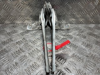 петля капота Volkswagen Tiguan 1 поколение [рестайлинг] 2013, 1.4 л., CTHA, бензин, АКПП, внедорожник 5 дв., 5N0823301A, 5N0823302A