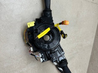 переключатель подрулевой (стрекоза) Toyota 2022, 2.8 л., 1GD-FTV, дизель, АКПП, красный, пикап, полный привод, правый руль, 892450K020