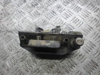 ручка крышки багажника Volkswagen Transporter T4 1996, 701829239E