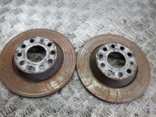 диск тормозной задний Volkswagen Passat B6 2006, 2.0 л., дизель, МКПП, универсал