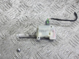 активатор замка багажника Audi A6 C5 [рестайлинг] 2004, 2.5 л., дизель, АКПП, универсал, 4B9962115B