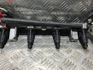 форсунка Ford Focus 1 поколение 2001, 1.8 л., бензин, МКПП, 0280155819