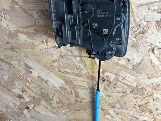 замок двери передней правой BMW X2 F39 2021, 1.5 л., B38 B15 A, бензин, АКПП, 51217281934