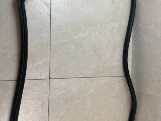 уплотнитель двери Maserati Quattroporte 6 поколение [рестайлинг] 2019, 3.0 л., бензин, АКПП, чёрный, седан, задний привод