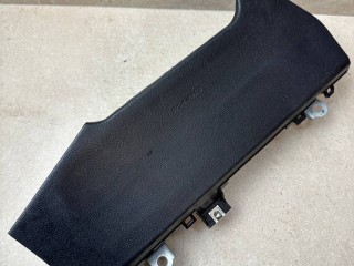 подушка безопасности коленная Toyota 2022, 2.8 л., 1GD-FTV, дизель, АКПП, красный, пикап, полный привод, правый руль, 739000K080C0