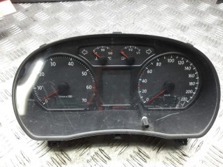 щиток приборов (приборная панель) Volkswagen Polo 4 поколение [рестайлинг] 2007, 1.4 л., бензин, МКПП, хетчбэк 5 дв., 6Q0920823R