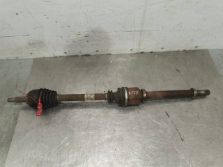 полуось передняя правая (приводной вал, ШРУС) Renault Megane 2 поколение [рестайлинг] 2008, 1.5 л., дизель, 6МКПП, универсал