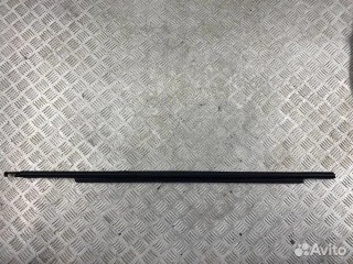 молдинг двери задней правой BMW 5 серия G30/G31 (2016 - 2020), 51357404030