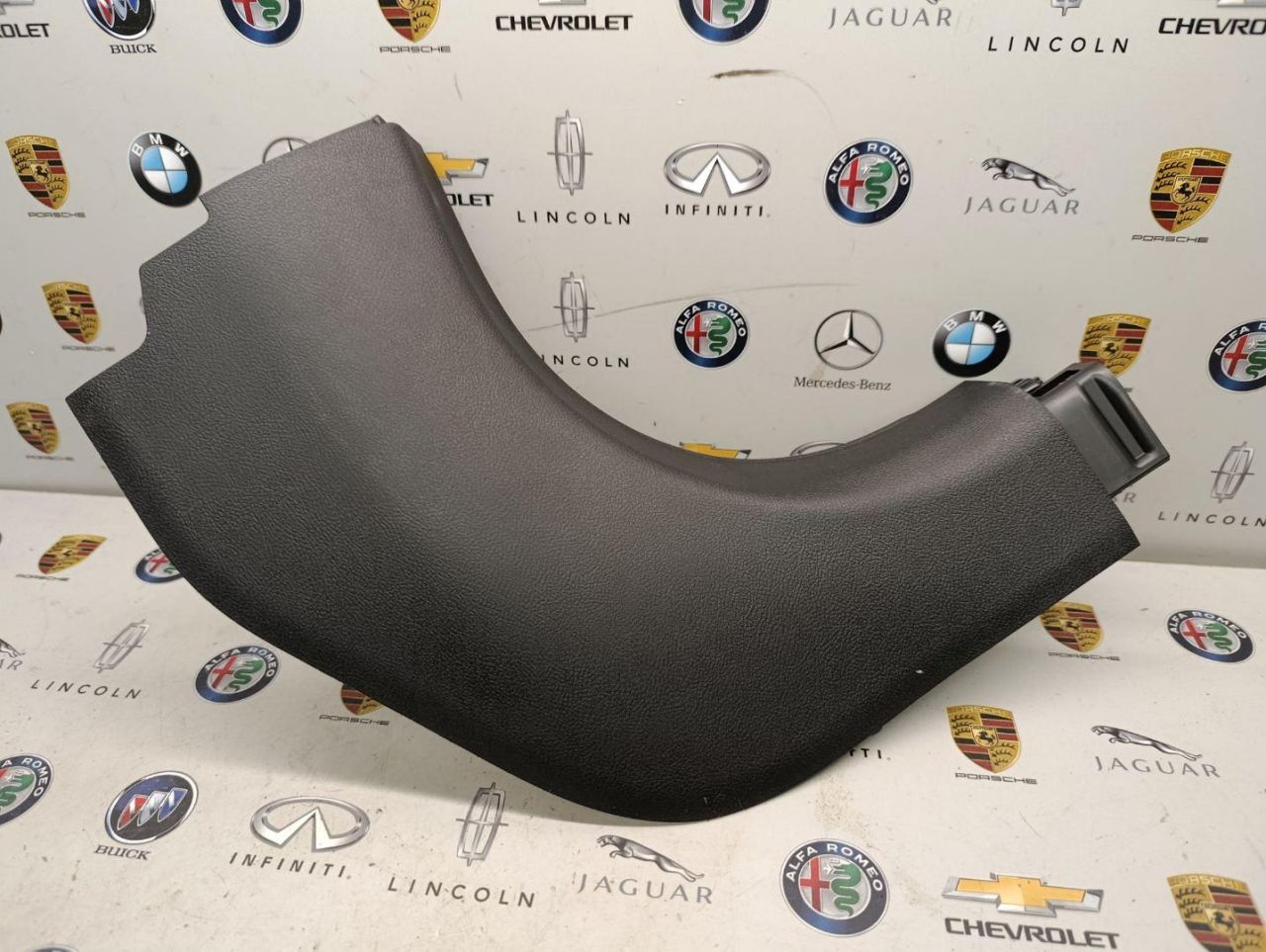 пластик BMW 4 серия G22/G23 2022, 3.0 л., бензин, c4f, кабриолет, полный привод, 9472824 - фото №1