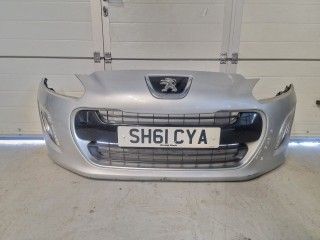 бампер передний Peugeot 308 T7 [рестайлинг] 2011, седан